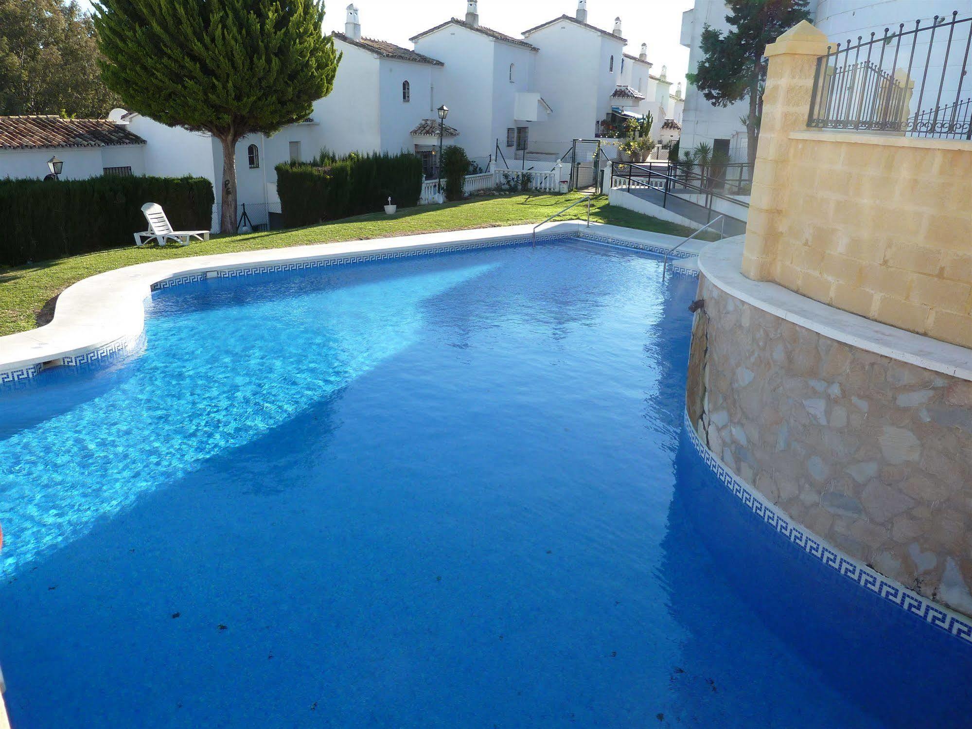 Aparthotel Playa Golf Benalmádena Exterior foto